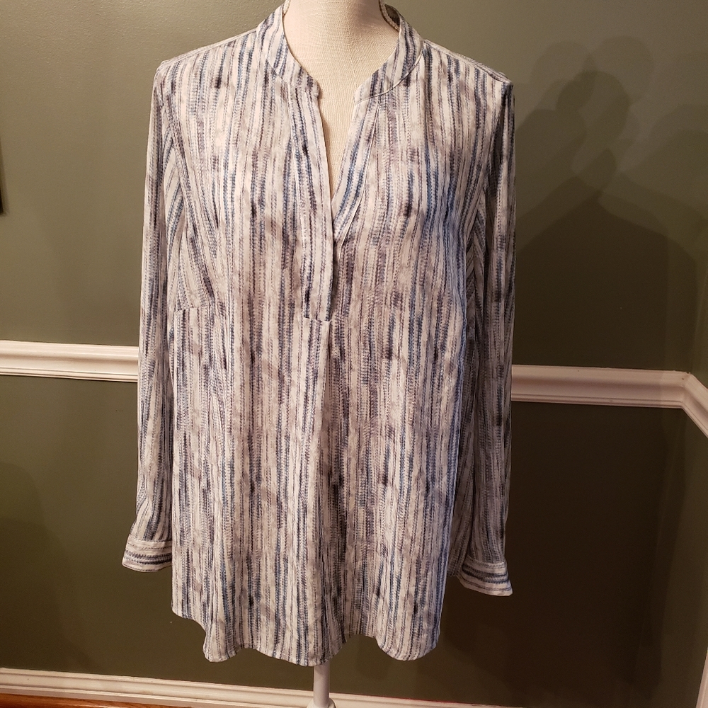 Ladies plus size Lightweight top